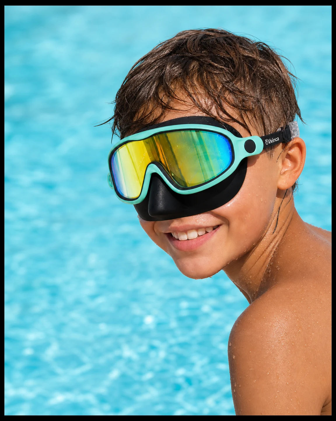 Child wearing Vvinca built-in nose-cover goggles at the pool
